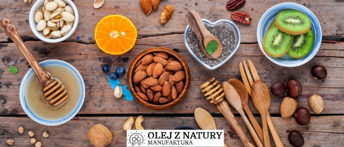 Miód, pasty orzechowe, suszone owoce - naturalne słodkości