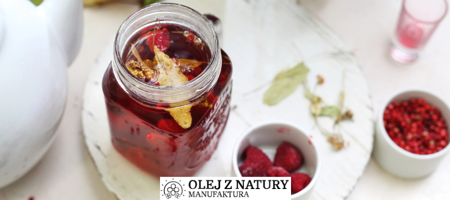Sok malinowy i syrop malinowy – czym się różnią
