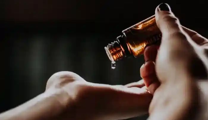 Naturalne oleje na wypadające włosy i łamliwe paznokcie
